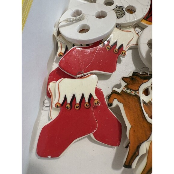 Lot of Vtg 1983, 84 Beachcombers Int'lSoldiers, Drums, Deers, Stockings Read - Picture 5 of 7